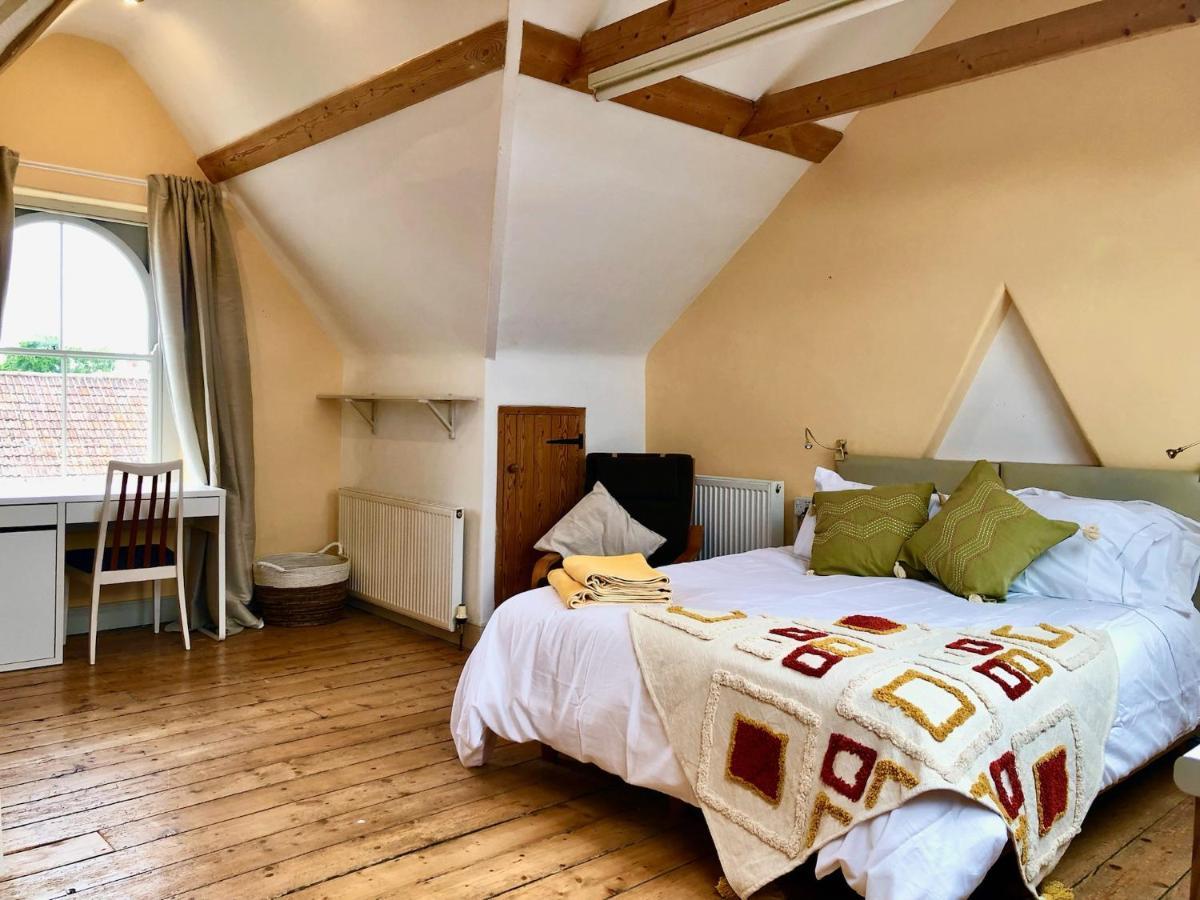 The Dragonfly Bnb, Glastonbury Exteriér fotografie