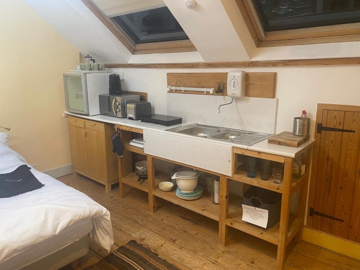 The Dragonfly Bnb, Glastonbury Exteriér fotografie