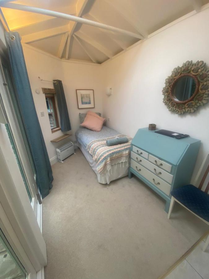 The Dragonfly Bnb, Glastonbury Exteriér fotografie