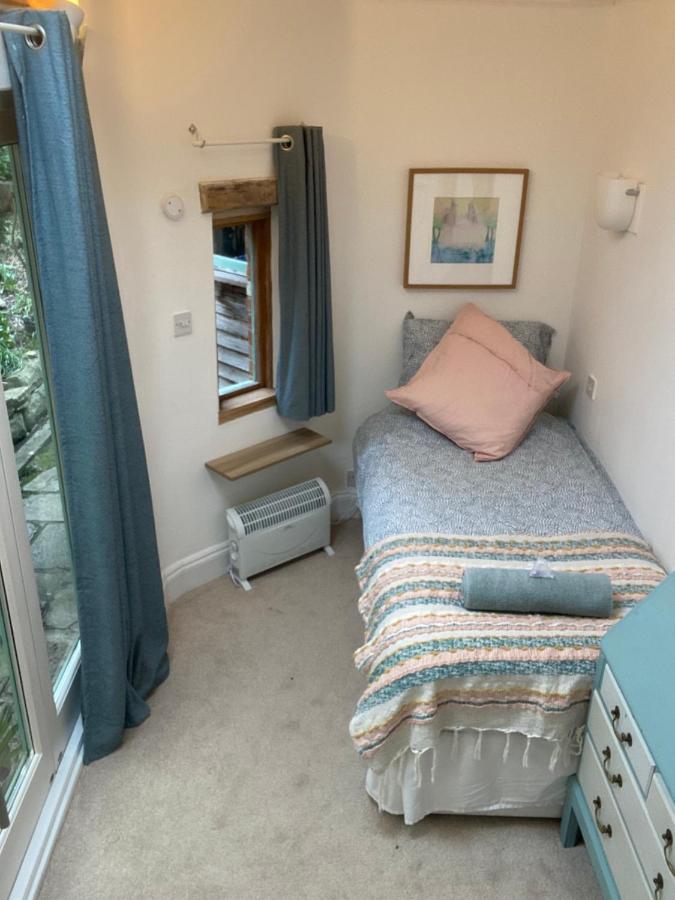 The Dragonfly Bnb, Glastonbury Exteriér fotografie